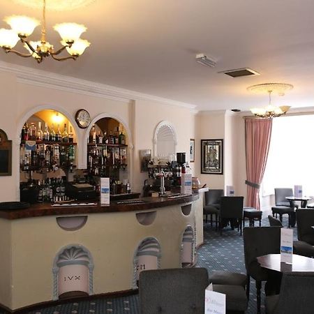 Runnymede Court Hotel Saint Helier Ngoại thất bức ảnh