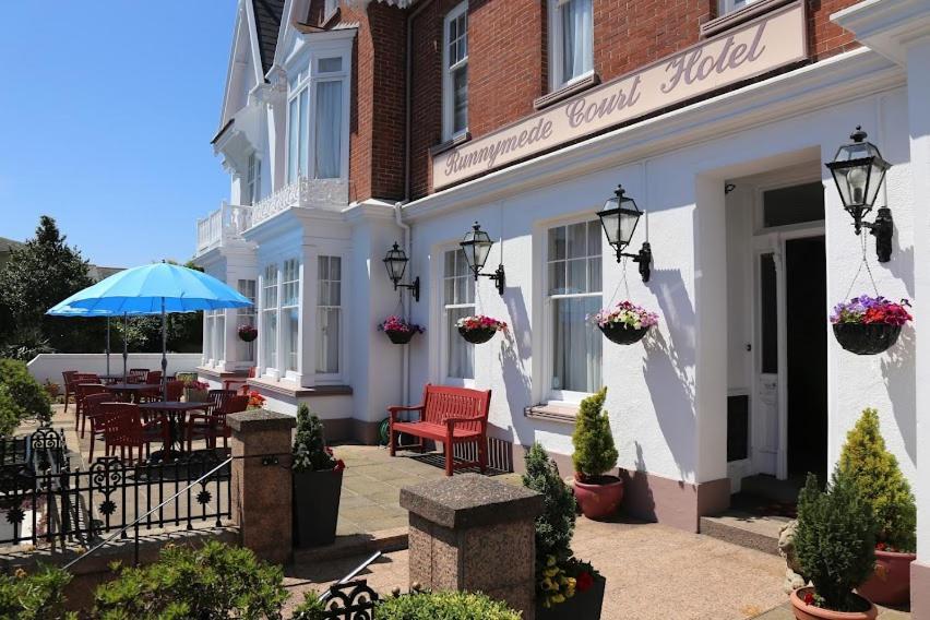 Runnymede Court Hotel Saint Helier Ngoại thất bức ảnh