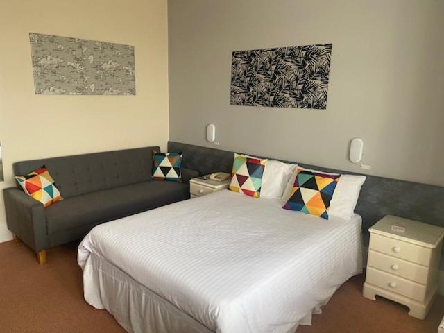Runnymede Court Hotel Saint Helier Ngoại thất bức ảnh