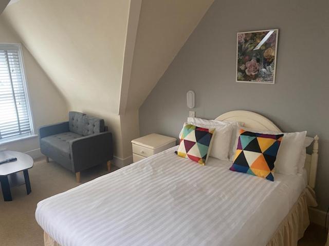 Runnymede Court Hotel Saint Helier Ngoại thất bức ảnh