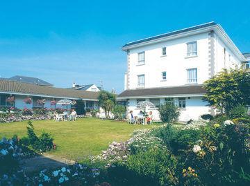 Runnymede Court Hotel Saint Helier Ngoại thất bức ảnh